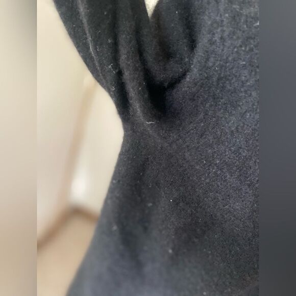 Vince black long sleeve v neck sweater size S - Picture 11 of 11